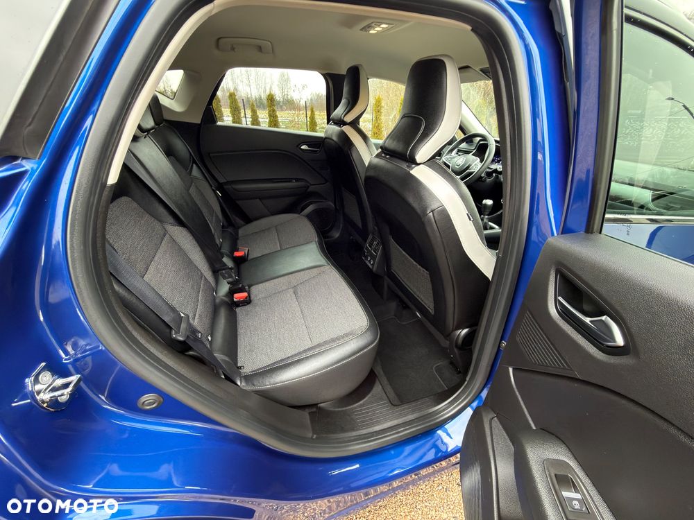 Renault Captur TCe Mild Hybrid 140 GPF TECHNO - 38