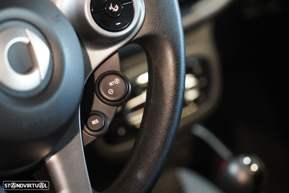 Smart ForTwo Coupé EQ Passion - 13