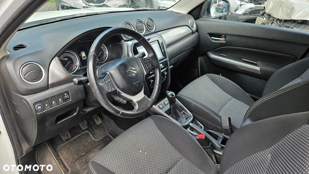 Suzuki Vitara 1.0 Boosterjet Allgrip Comfort - 19
