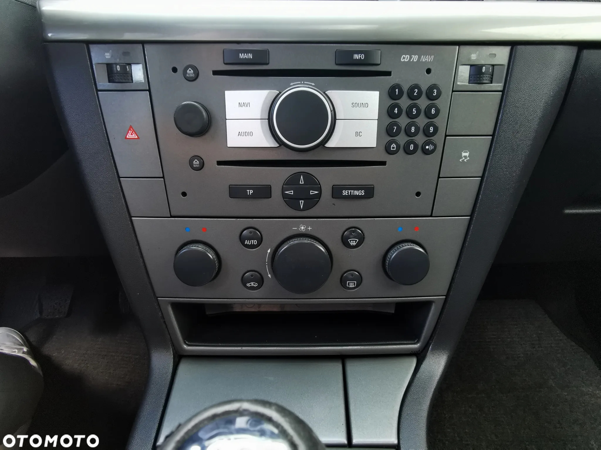 Opel Vectra 1.9 CDTI Sport / GTS - 13