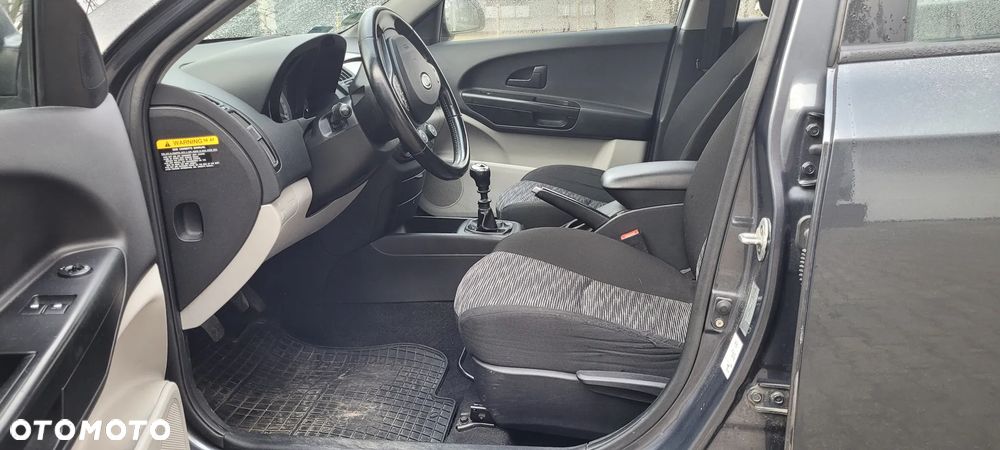 Kia Ceed 1.6 CVVT LX - 8