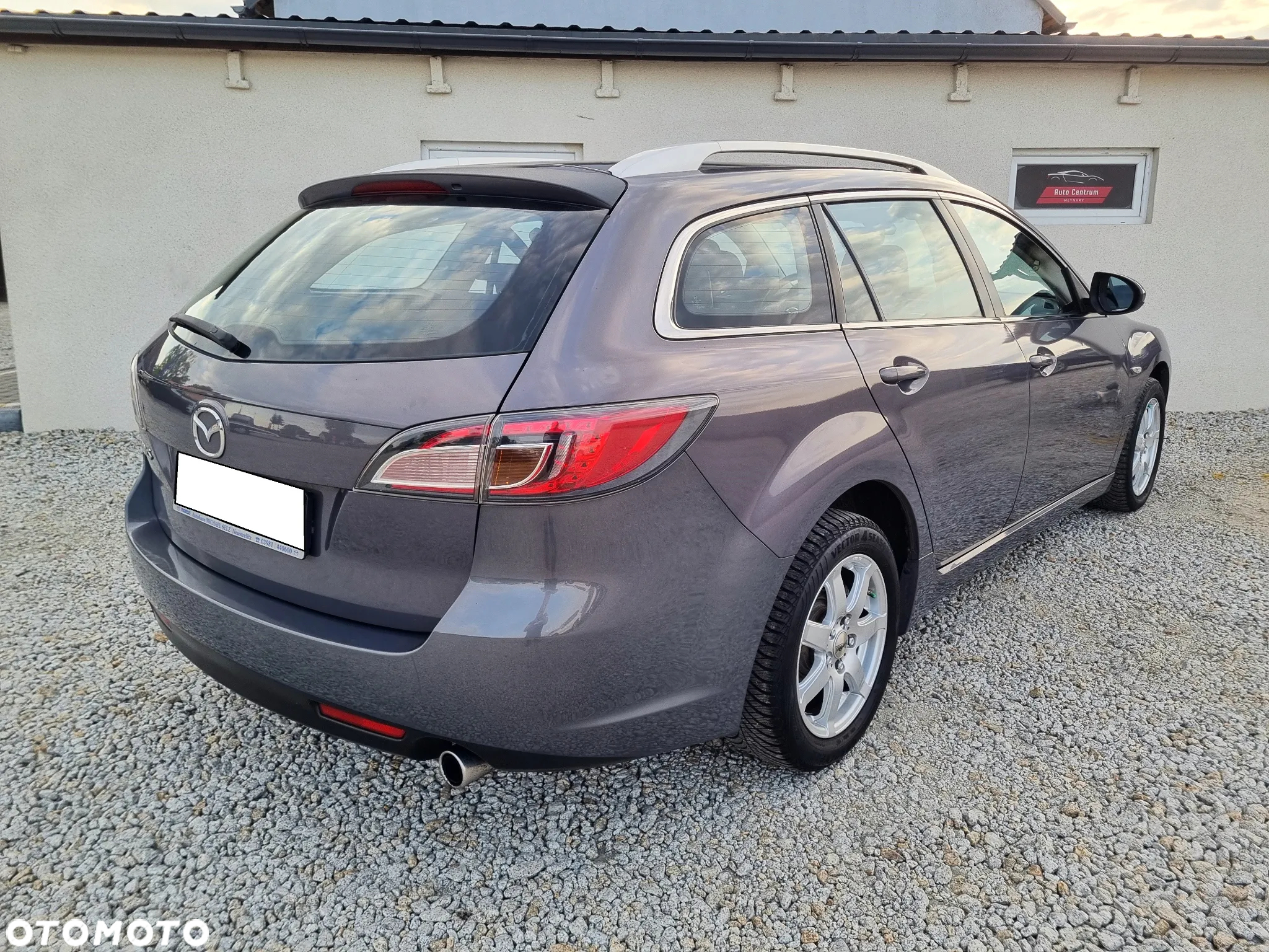 Mazda 6 Sport Kombi 1.8 Exclusive - 3