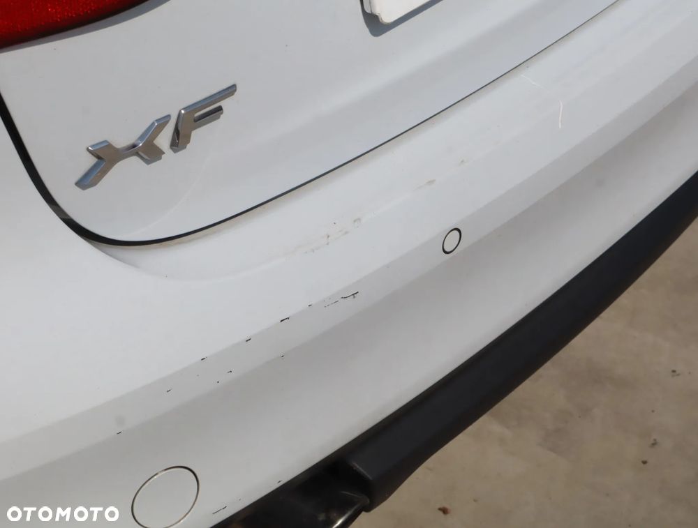 Jaguar XF 20d Prestige - 27