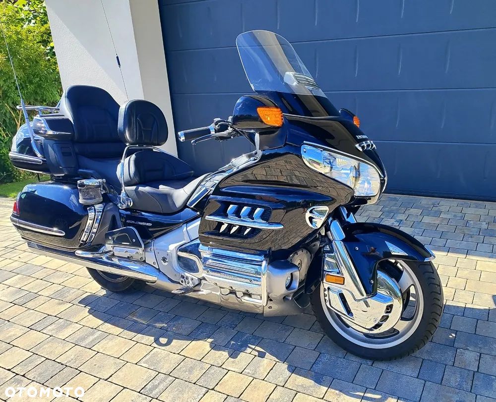 Honda GL - 6
