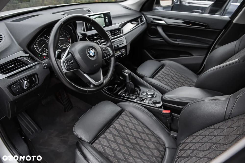 BMW X1 xDrive25d xLine sport - 15