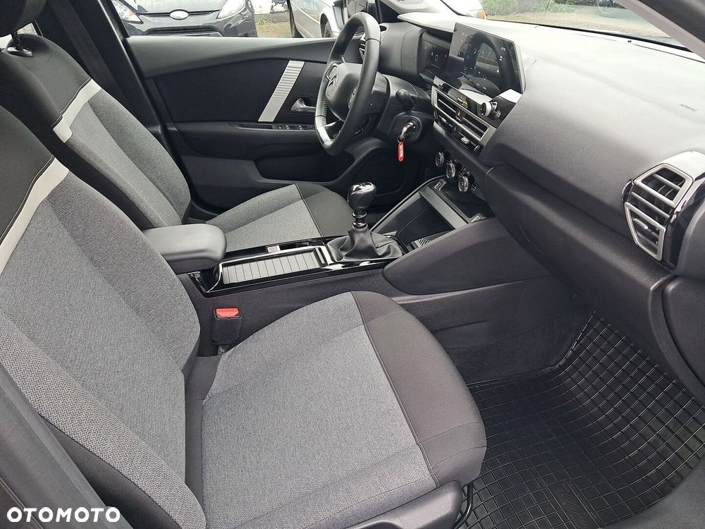 Citroën C4 - 12