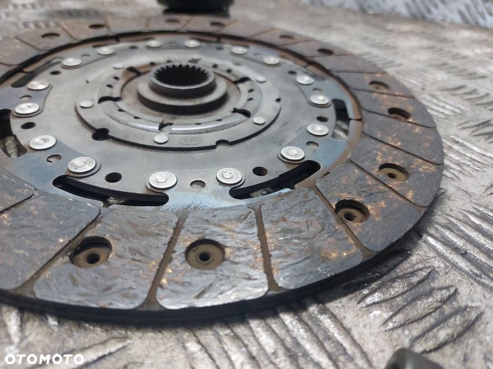 KOŁO DWUMASOWE + TARCZA + DOCISK + ŁOŻYSKO FORD FOCUS MK2 1.6 TDCI - 8