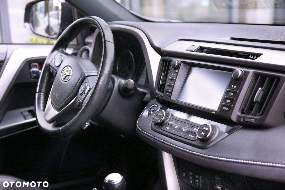 Toyota RAV4 2.0 D-4D 4x2 Start-Stop Executive - 13