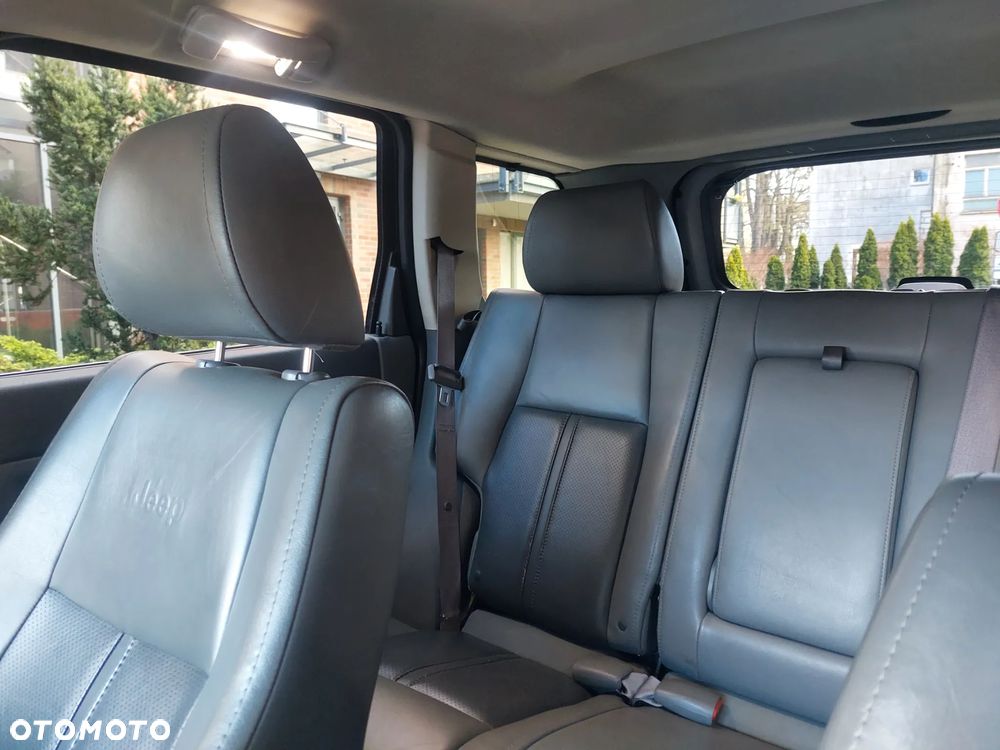 Jeep Grand Cherokee 3.0 CRD Automatik Limited - 23