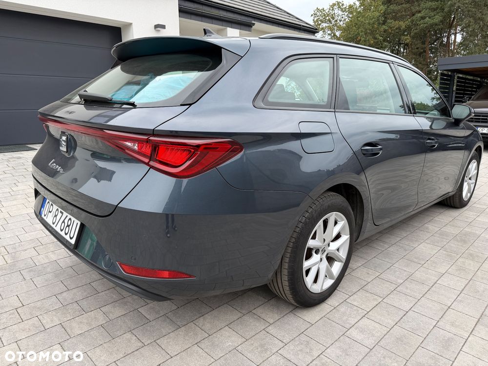 Seat Leon 1.5 eTSI Style DSG - 4