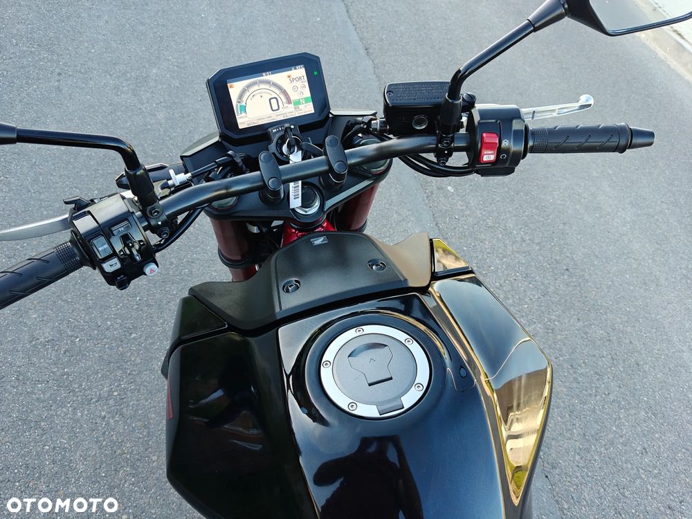 Honda Hornet - 15
