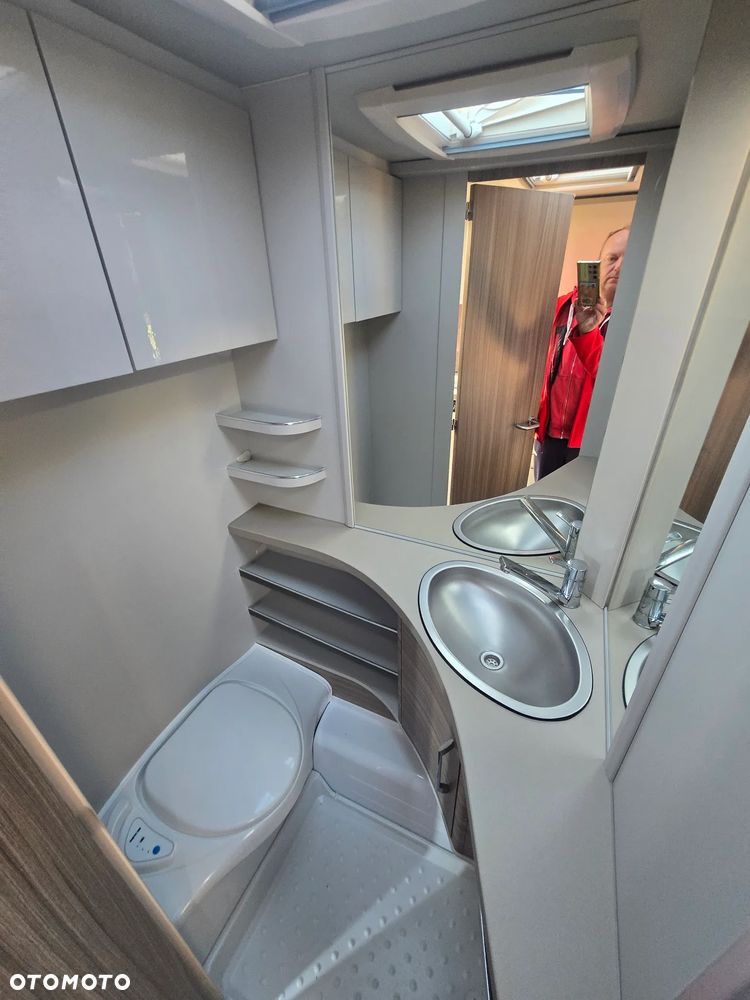 Burstner 490 AVERSO HARMONY tapczny salonka hobby przyczepa kempingowa - 5