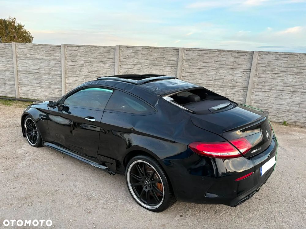 Mercedes-Benz Klasa C AMG 63 S - 37