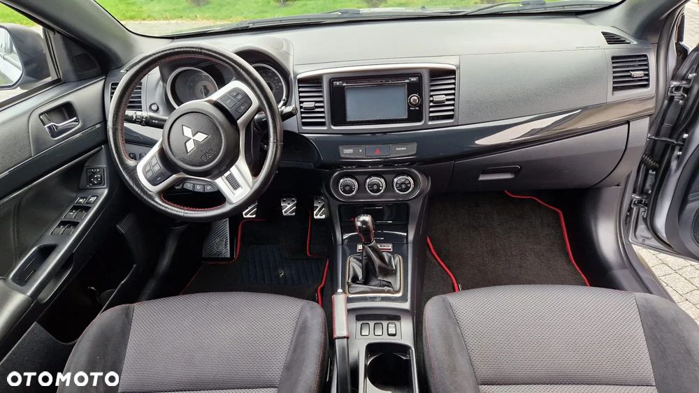 Mitsubishi Lancer Evolution - 26