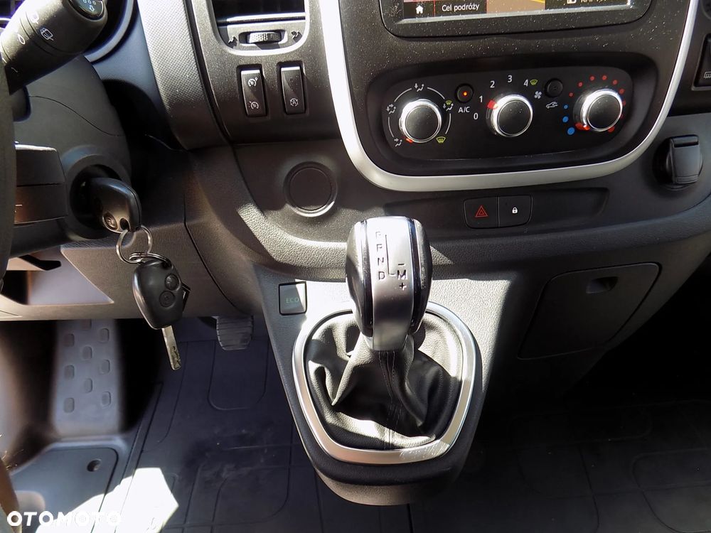 Renault Trafic 2.0 dCi Escapade EDC - 29