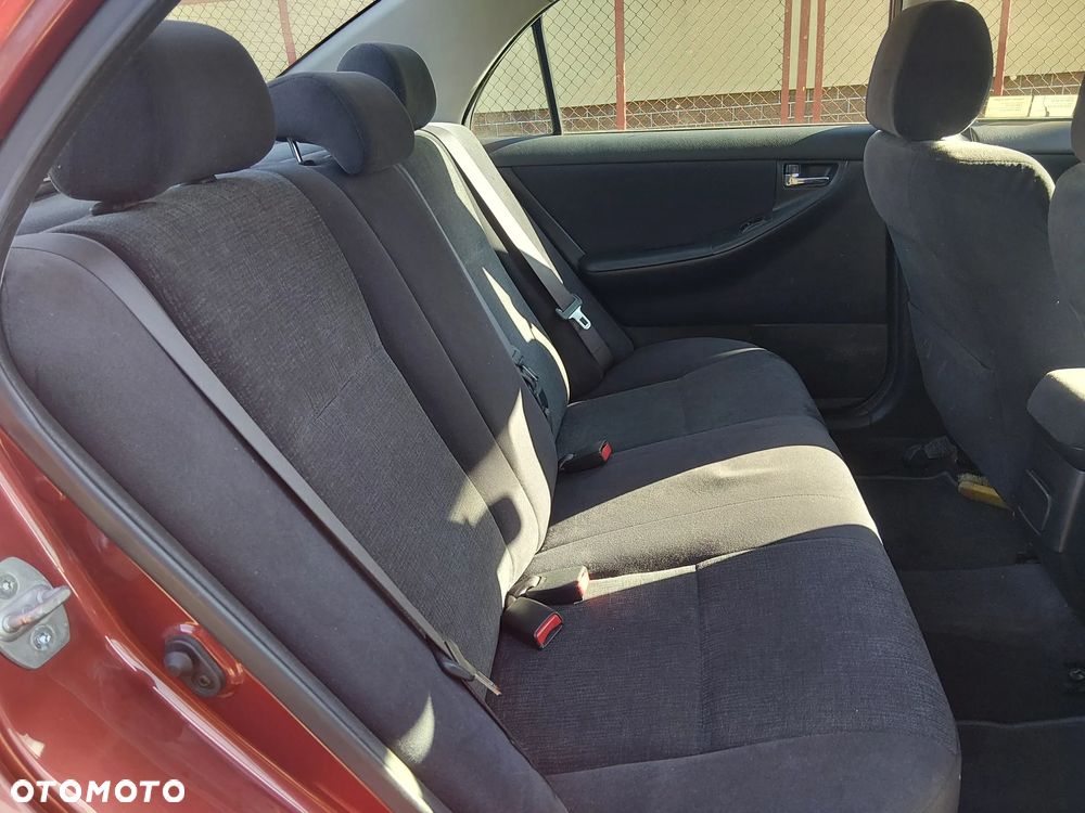 Toyota Corolla - 7