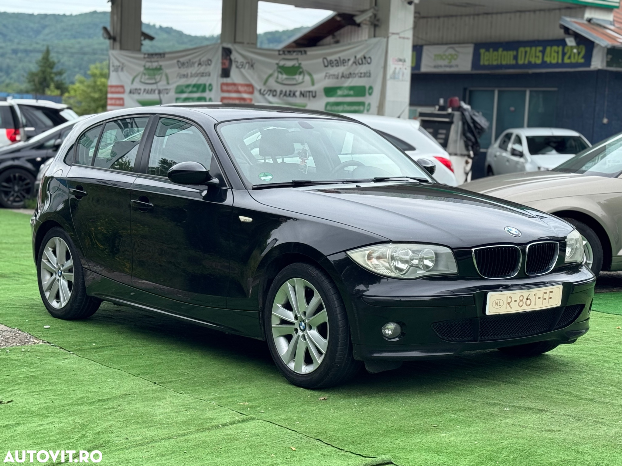BMW Seria 1 120i - 3