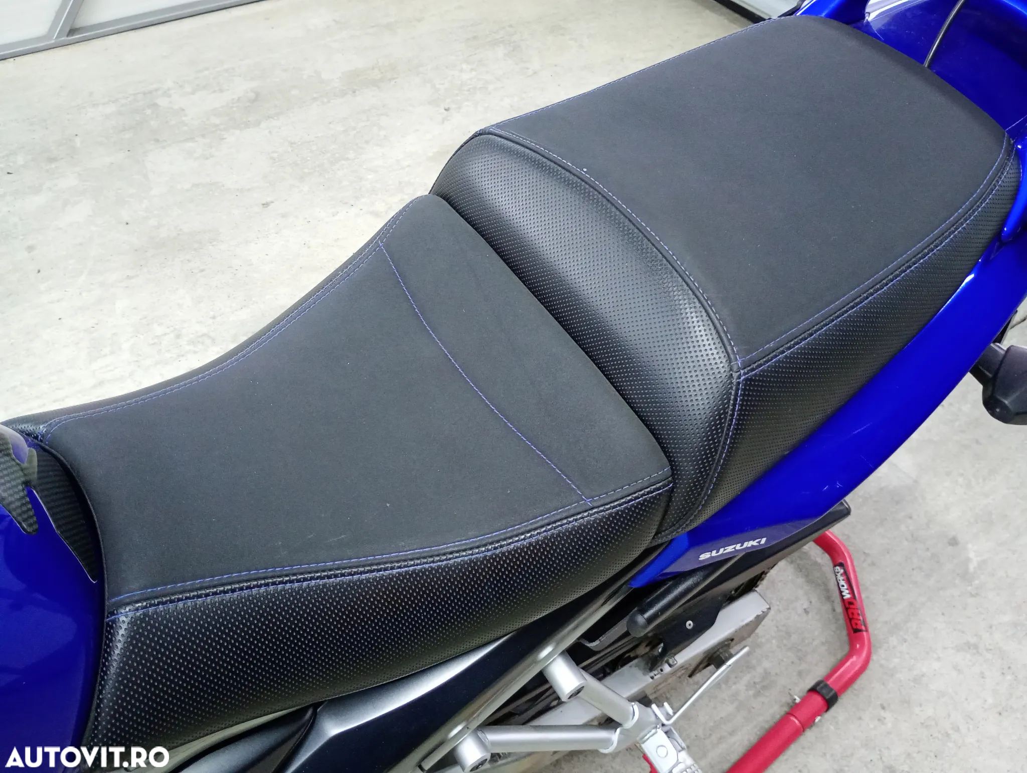Suzuki GSF - Bandit - 10