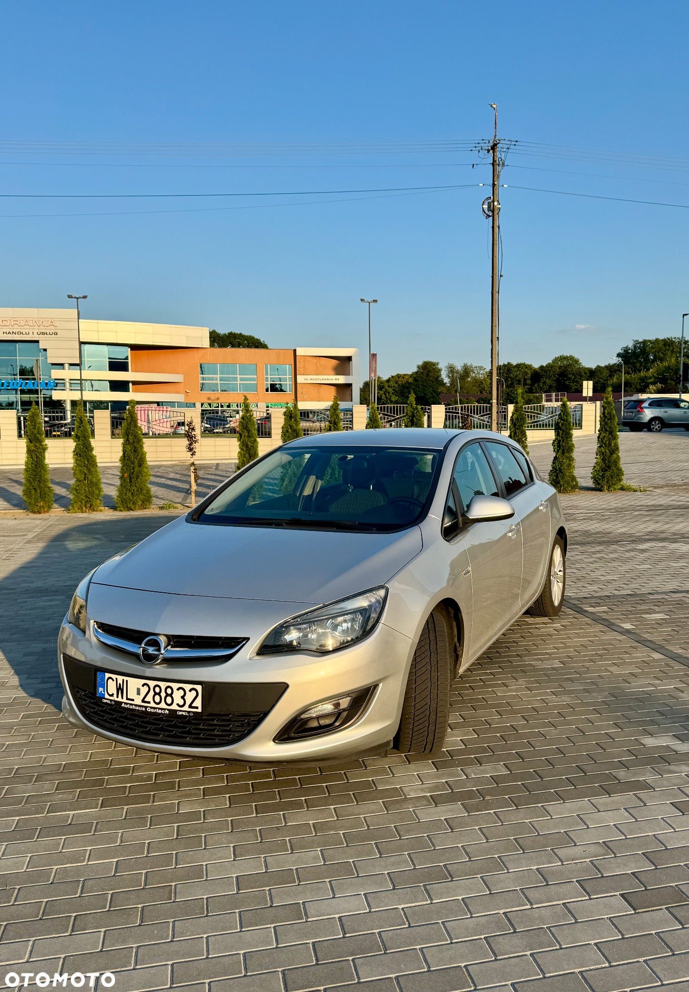 Opel Astra IV 1.4 T Sport - 2
