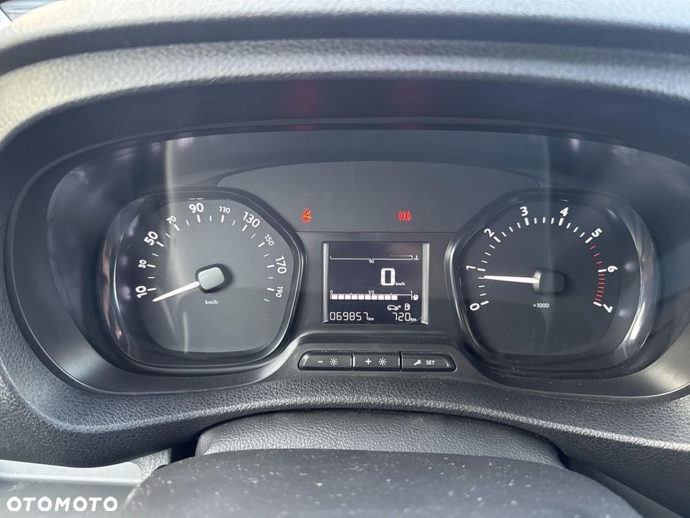 Toyota PROACE - 15