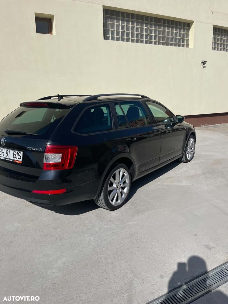 Skoda Octavia 2.0 TDI DSG Style - 7