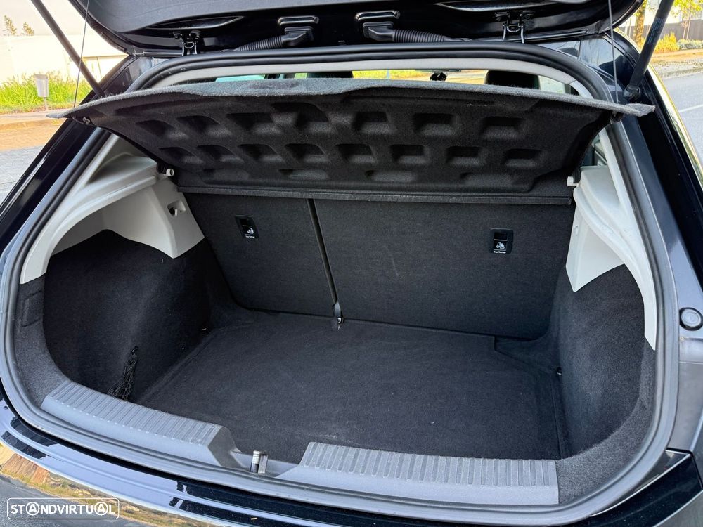 SEAT Leon 2.0 TDI FR S/S - 23