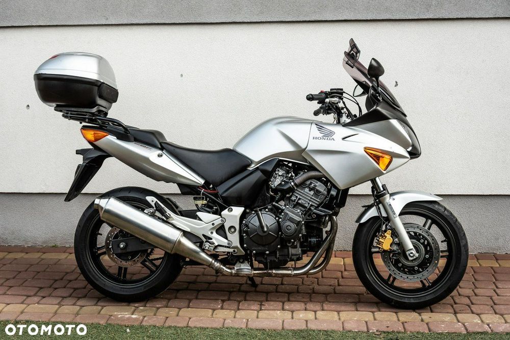 Honda CBF - 3