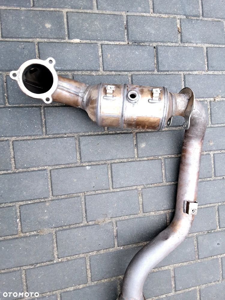 MERCEDES A-KLASA B-KLASA W246 W176 CLA GLA KATALIZATOR 1.6 CGI BENZYNA A2464900514 KT0334 - 8