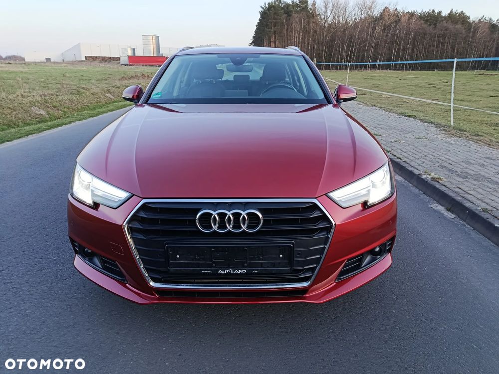 Audi A4 Avant 2.0 TFSI ultra S tronic sport - 1