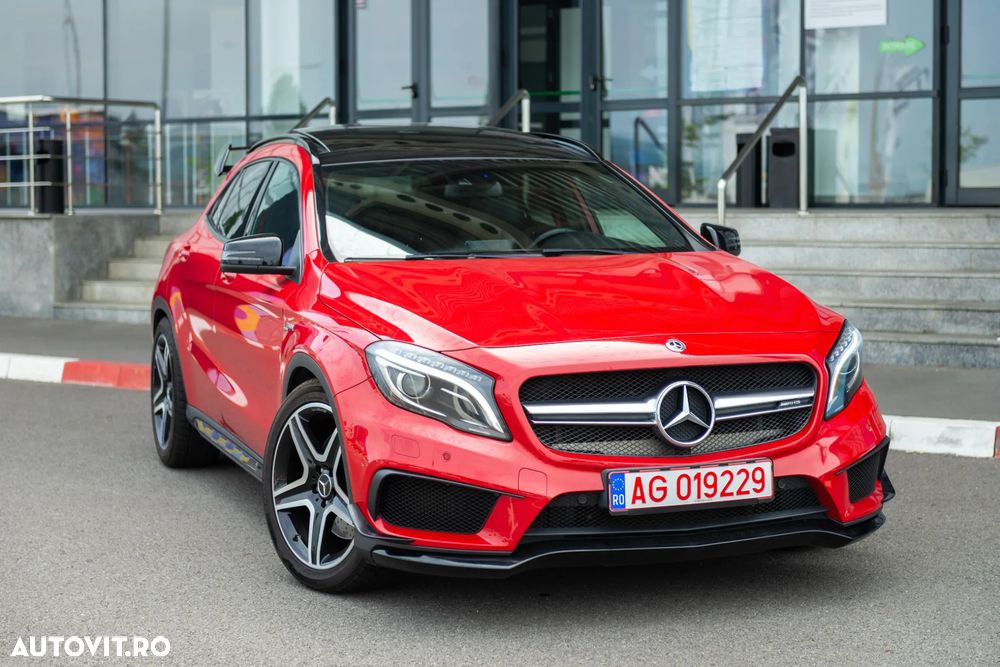 Mercedes-Benz GLA 45 AMG 4MATIC Aut. - 23