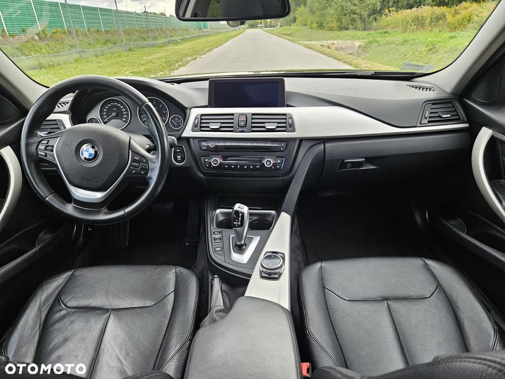 BMW Seria 3 - 22