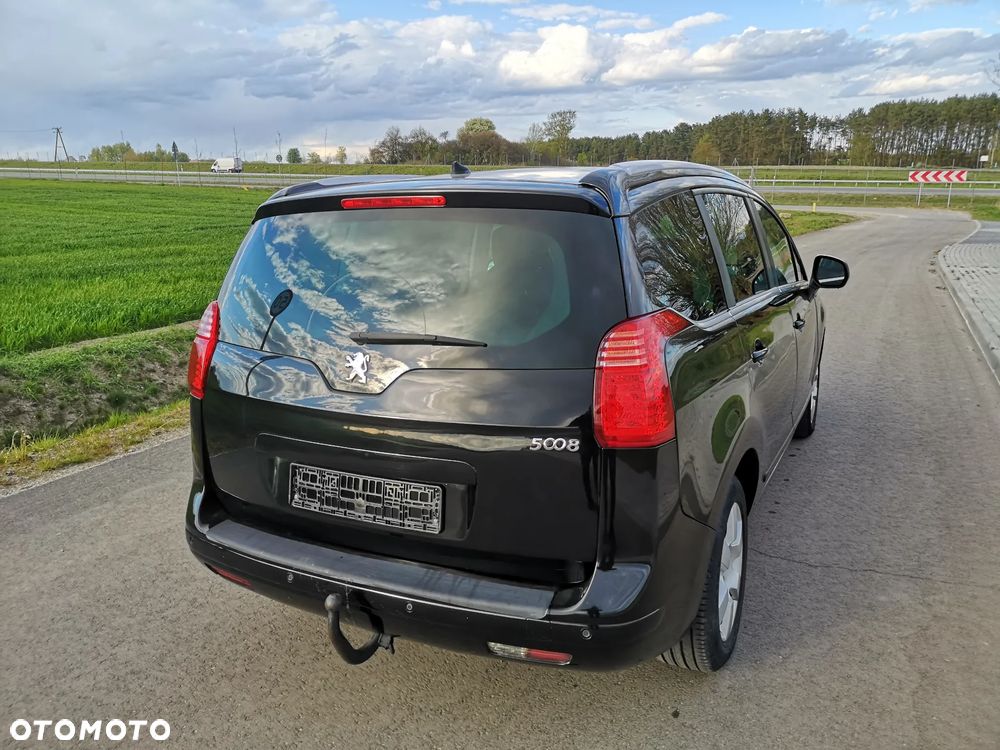 Peugeot 5008 155 THP Allure - 19