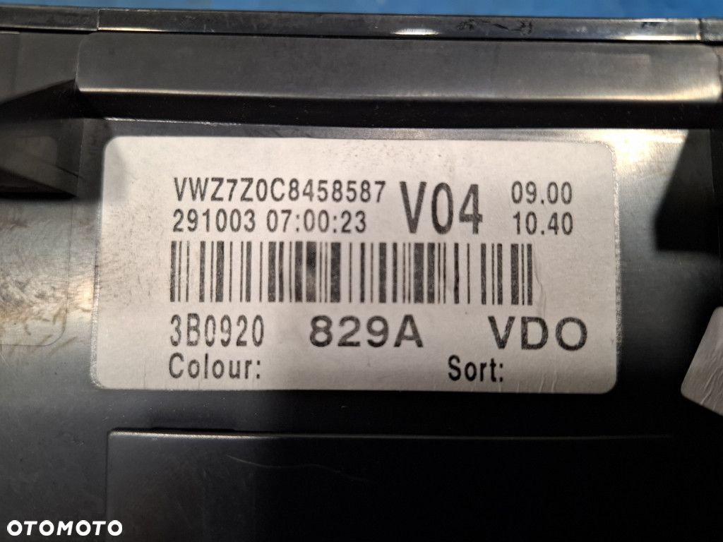 VW PASSAT B5 FL 1.9 TDI LICZNIK 3B0920829A PÓŁ FIS - 2