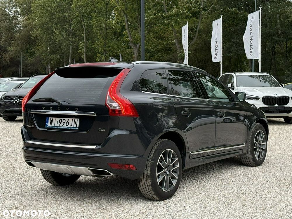 Volvo XC 60 - 4