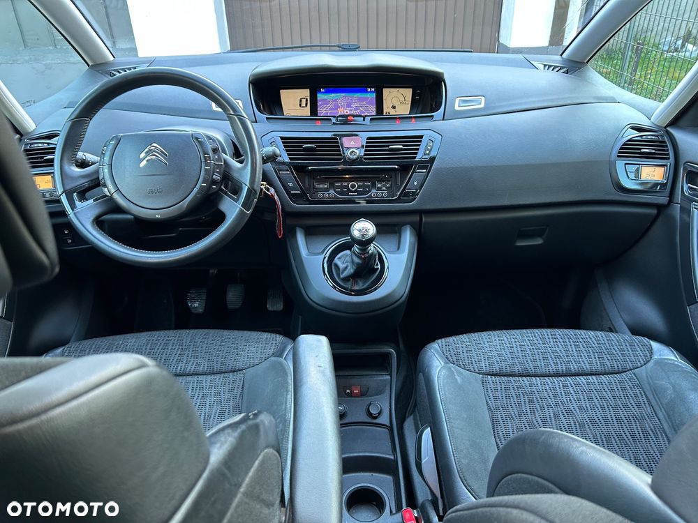 Citroën C4 Picasso 2.0 HDi FAP Exclusive - 18