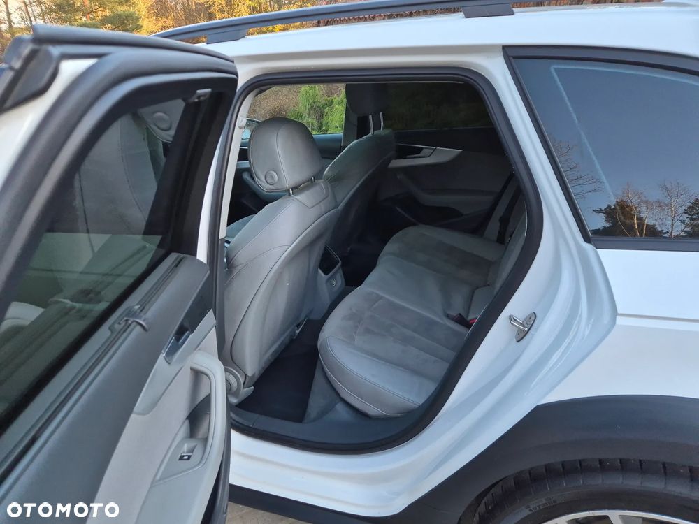Audi A4 Allroad 2.0 TDI Quattro - 28