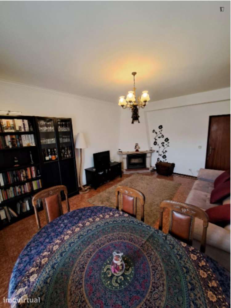 Quarto - localizado em Coselhas Coimbra - Grande imagem: 4/8