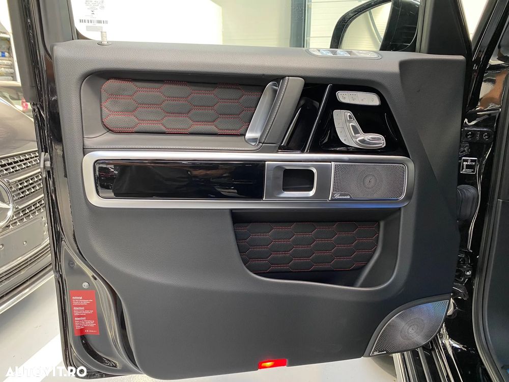 Mercedes-Benz G - 10