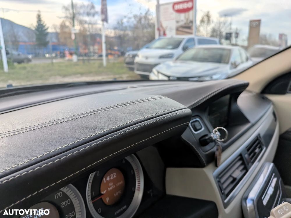 Volvo XC 70 D4 AWD Geartronic Summum - 22