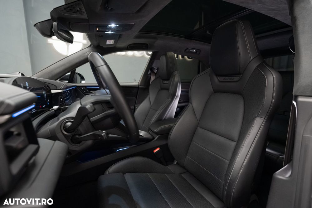Porsche Macan - 29