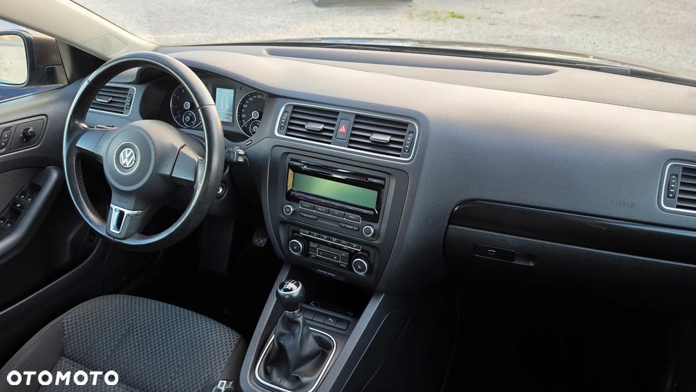 Volkswagen Jetta 1.2 TSI Comfortline Perfectline - 31
