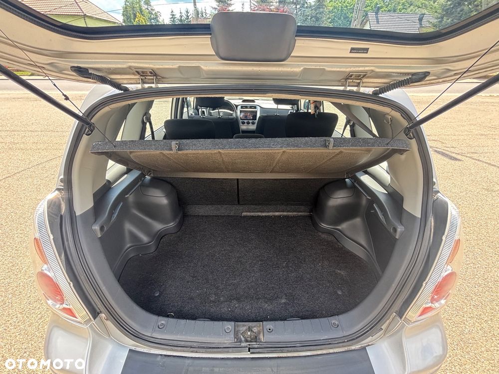 Suzuki Liana 1.6 Comfort - 14