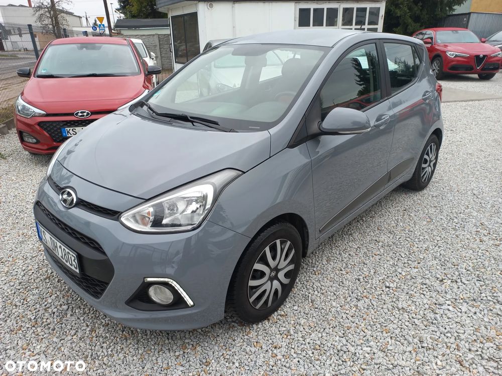 Hyundai i10 1.0 Fifa World Cup Edition - 7