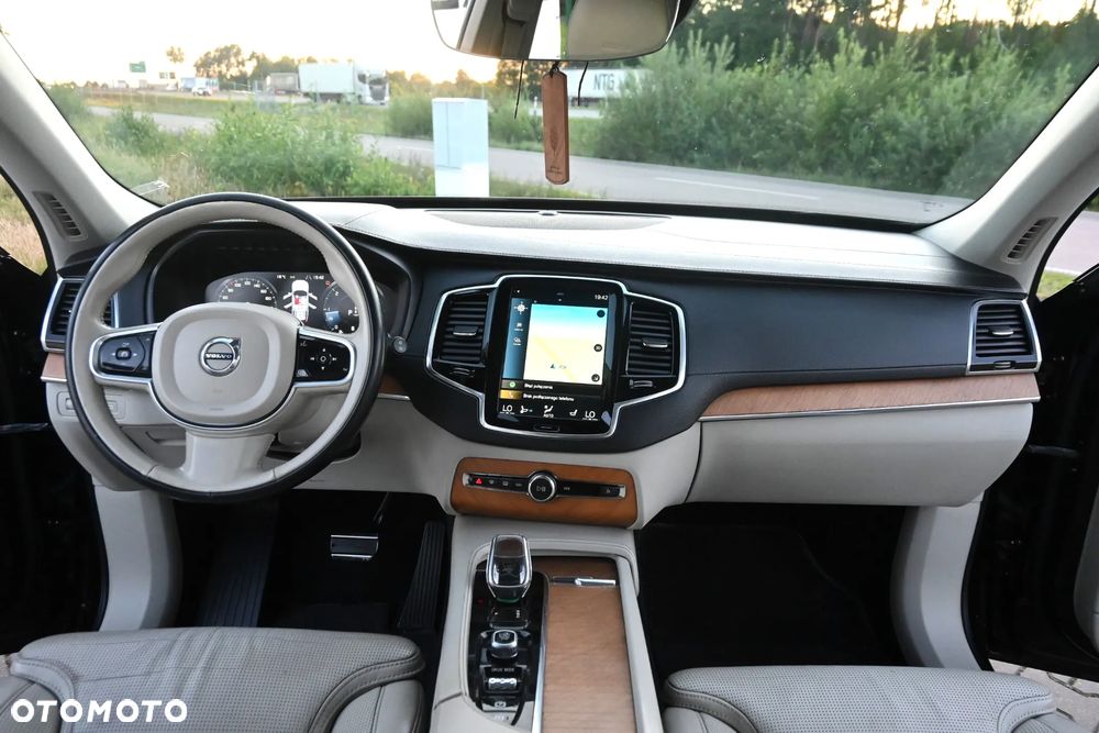 Volvo XC 90 B5 D AWD Inscription 7os - 21