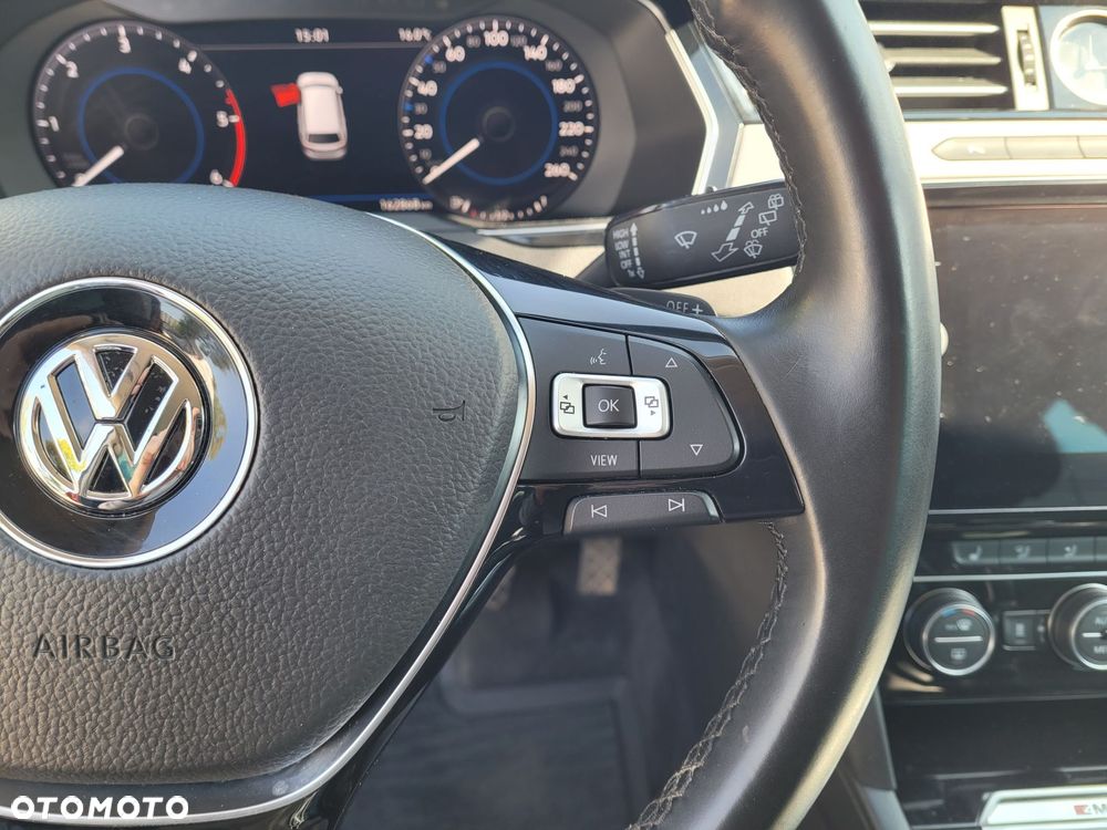 Volkswagen Passat 2.0 TDI BMT Highline DSG - 23