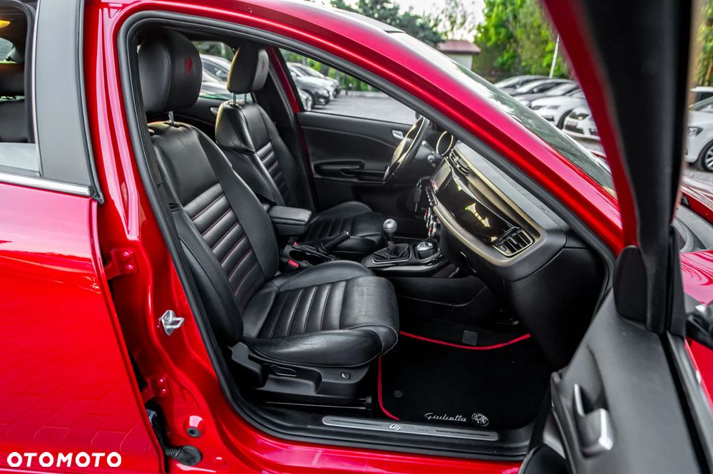 Alfa Romeo Giulietta 1.8 TBi 16V Quadrifoglio Verde - 21
