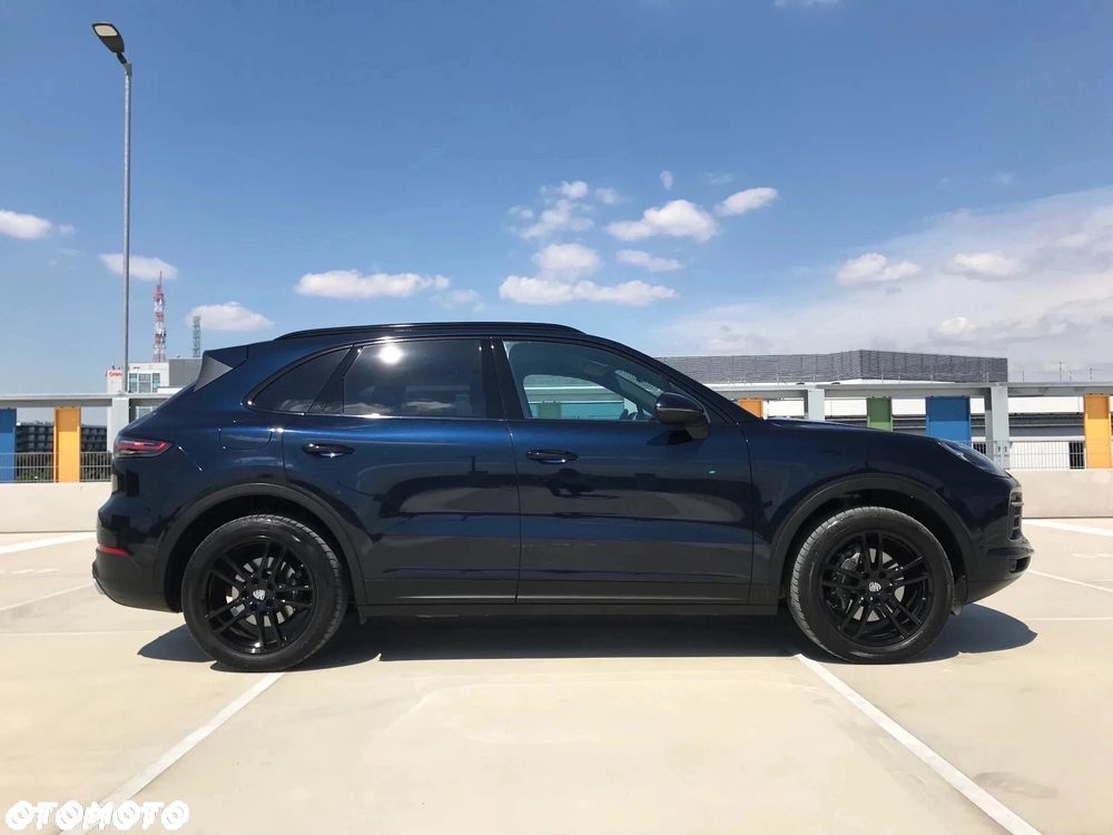 Porsche Cayenne Platinum Edition - 9