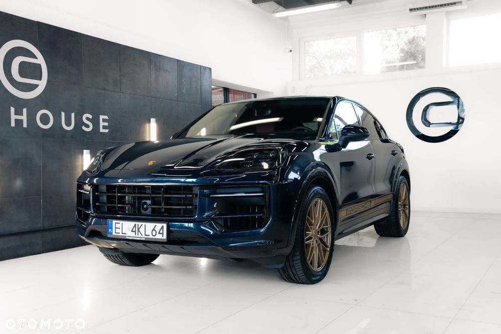 Porsche Cayenne Standard - 2