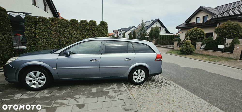 Opel Vectra 1.9 CDTI Cosmo - 3