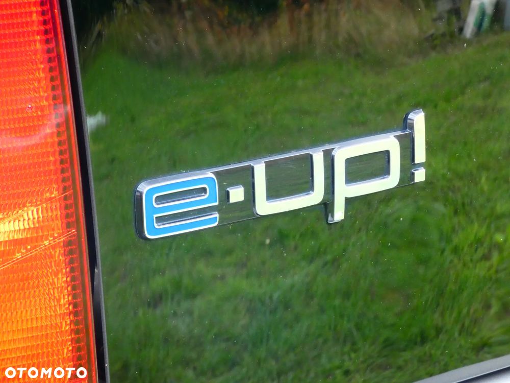 Volkswagen up! e-up - 9